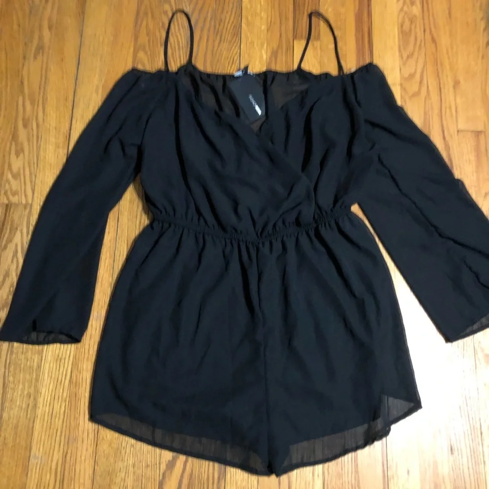 NWT Fashion Nova Romper - Picture 6 of 8